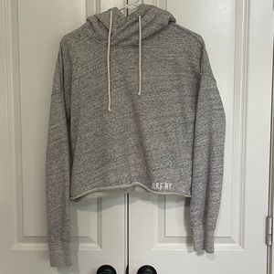 Abercrombie & Finch crop sweater size S